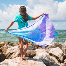 Load image into Gallery viewer, Luna Towel
