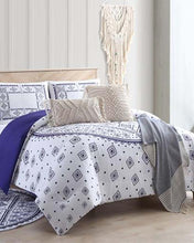 Load image into Gallery viewer, Medallion Navy Comforter Set
