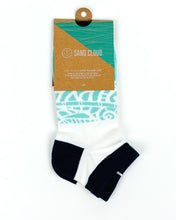 Load image into Gallery viewer, Mint Socks
